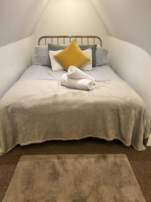 Peaceful 2-Bedroom Haven Peterborough Ngoại thất bức ảnh